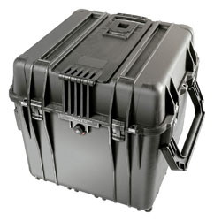 PELI 0340 CUBE CASE Internal dimensions 457x457x457mm, empty, black