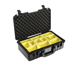 PELI 1525 AIR CASE Internal dimensions 521x287x171mm, with padded dividers, black