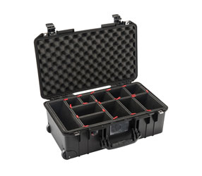 PELI 1535 AIR CASE Internal dimensions 518x284x183mm, with TrekPak, wheeled, black