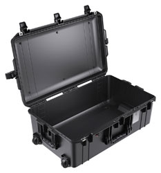 PELI 1595 AIR CASE Internal dimensions 650x382x229mm, empty, wheeled, black