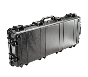 PELI 1700 PROTECTOR CASE Internal dimensions 908x343x133mm, with foam, wheeled, black