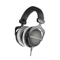 BEYERDYNAMIC DT 770 PRO HEADPHONES 250 ohms, closed back