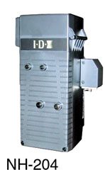 IDX NH-204 Dual NP Holder with XLR4/D-View/Sycn