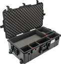 PELI 1615 AIR CASE Internal dimensions 752x394x238mm, with TrekPak, wheeled, black